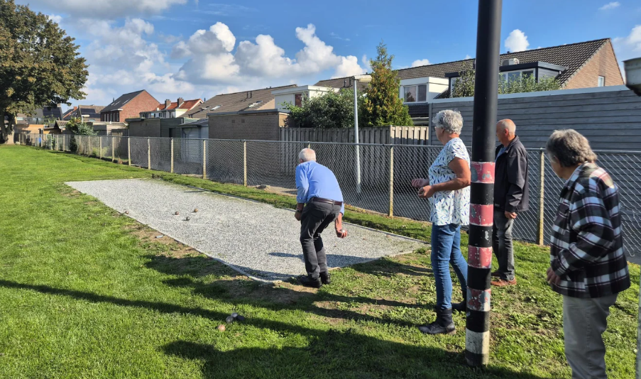Jeu de boules baan Heerewaarden